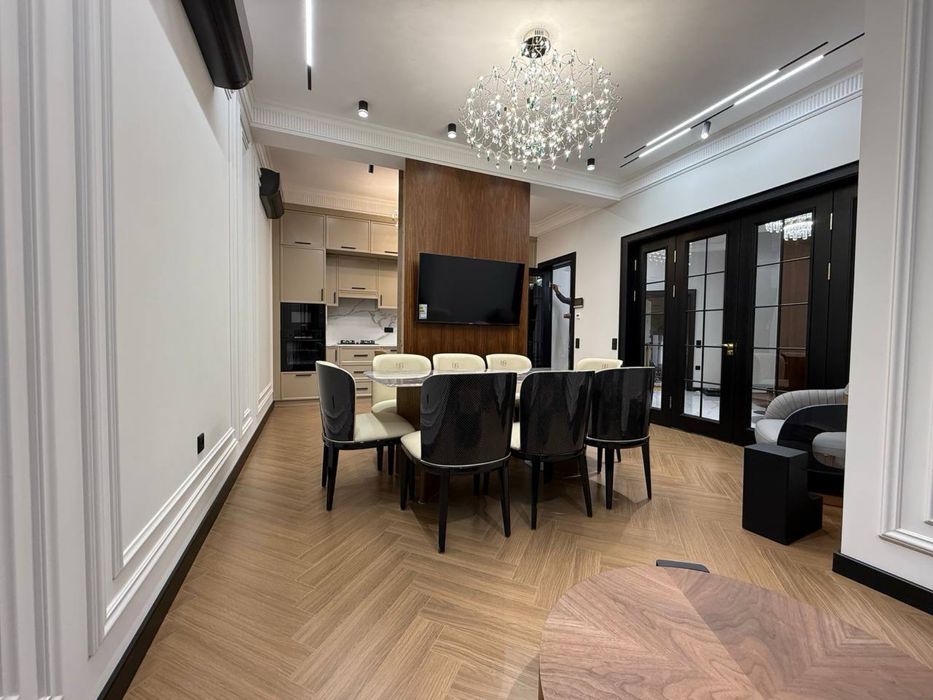 Жк Мухташам-Сдается новая 3-х комнатная квартира в центре города!