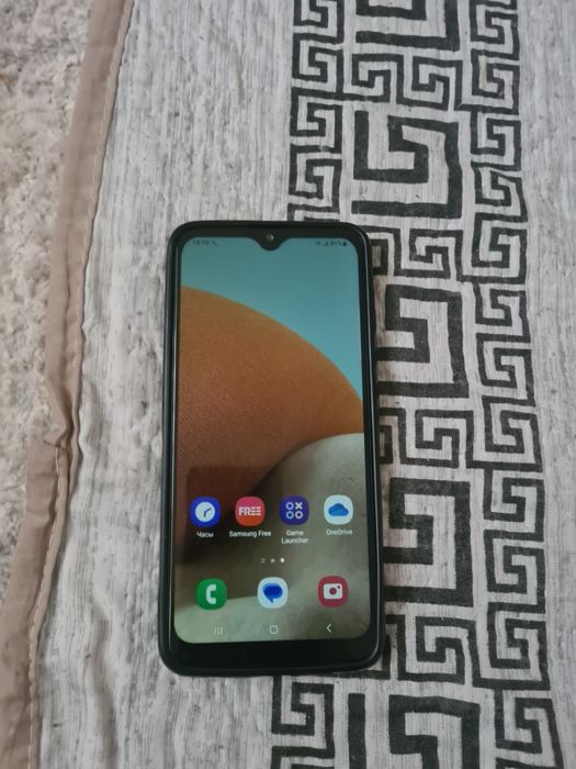 Сатылады телефон samsung