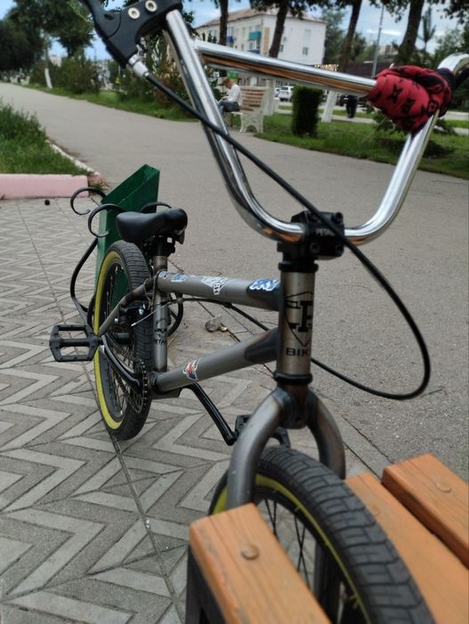 трюковой велосипед бмх (б/у)