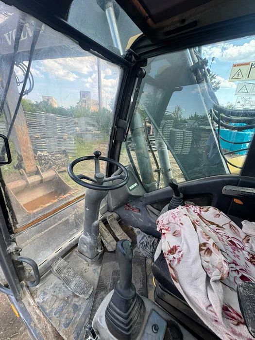 Excavator VOLVO EW140 de vanzare