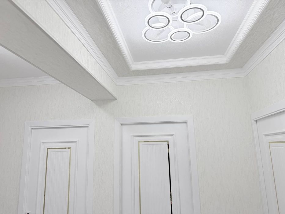 3⁴/3/4, Чиланзар 8,т.ц. Parus улучшенная планировка 75м², балкон 2x6