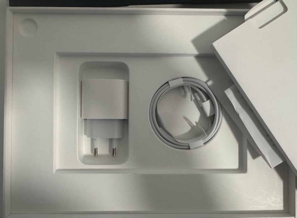 iPad Air 4 2020 Silver 64Гб