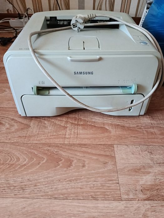 Принтер     даром