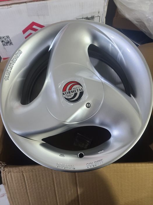 Karmetal diska sotiladi