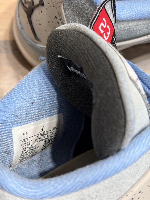 Jordan 4 University Blue