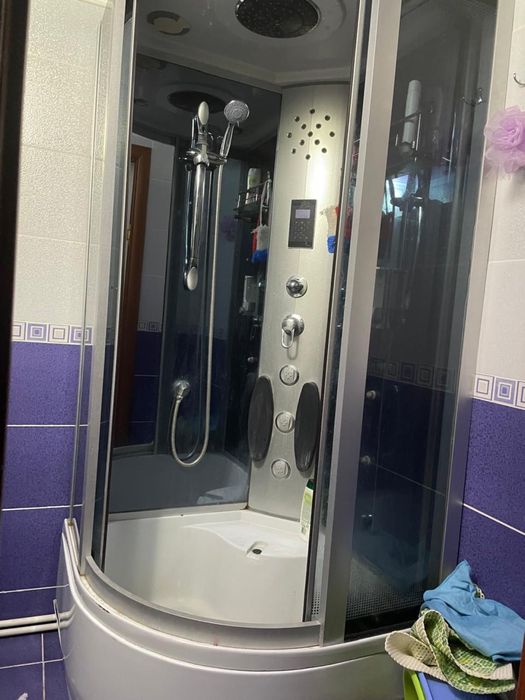 Продам душевую кабину