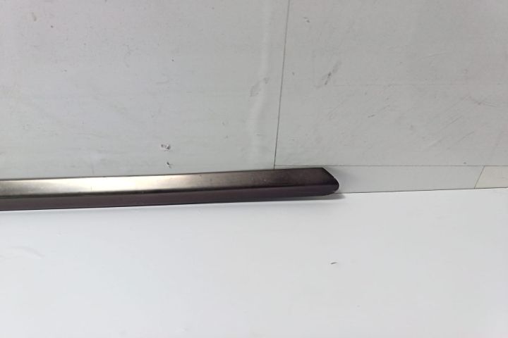 Bandou superior usa dreapta spate Mercedes-Benz E-Class W210/S210 (fa