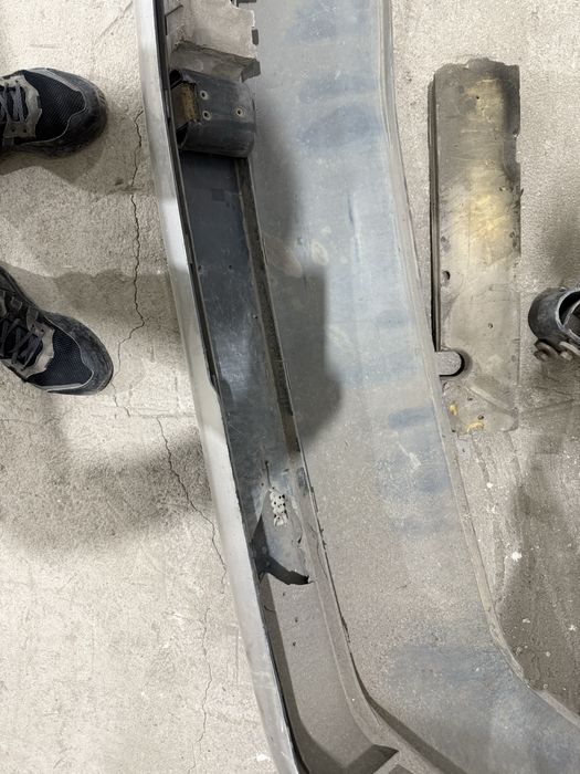 Продается Бампер w124