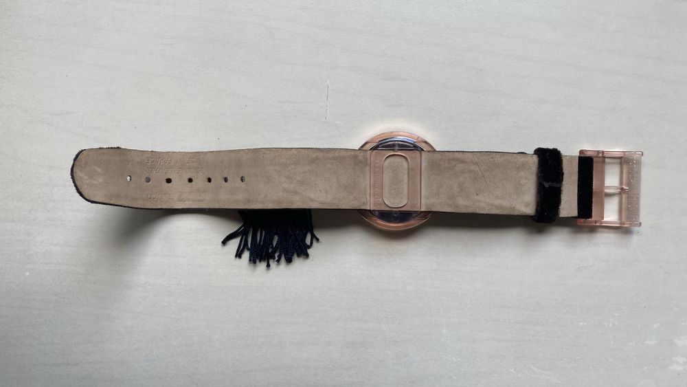 Swatch Midi Pop Smooth Velvet