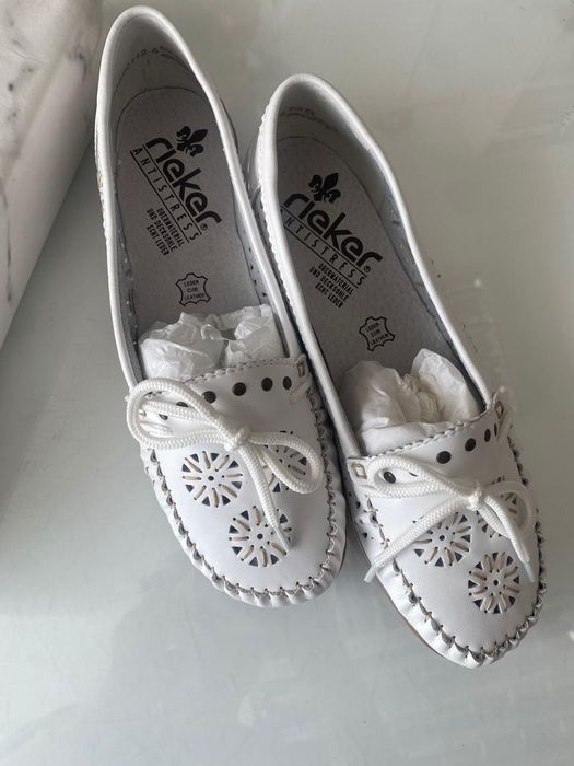 Легкие кожанные балетки бренда Riеker 38р.