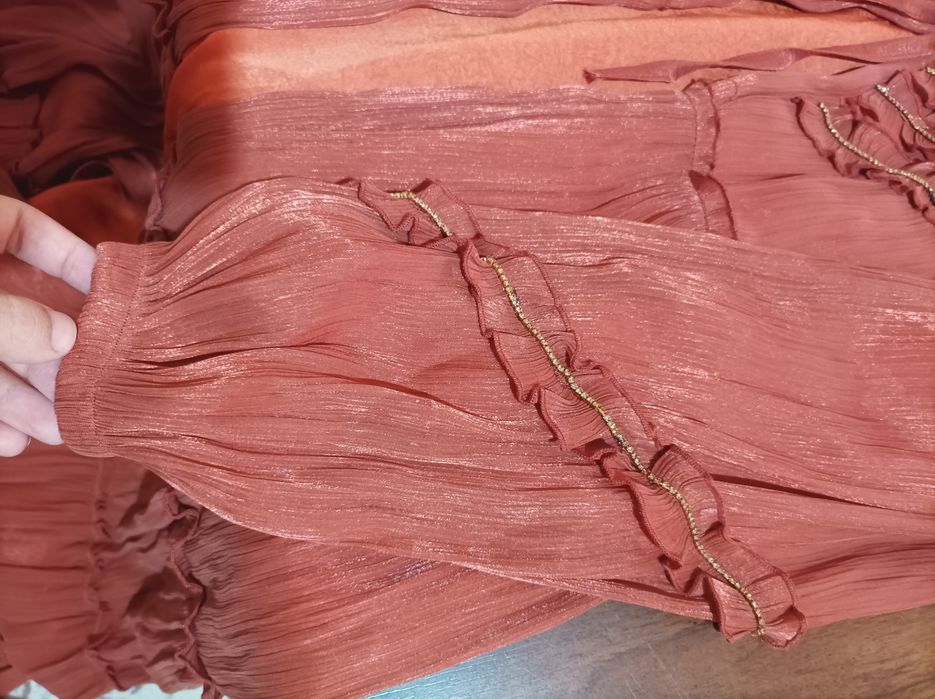 Hijoblilar uchun abaya sotiladi