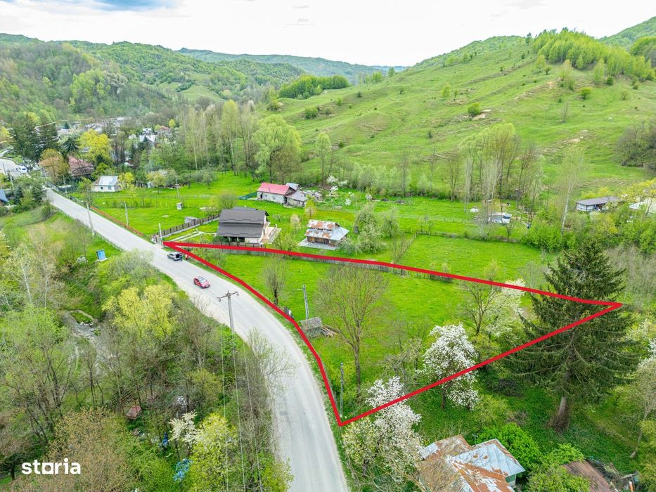 Teren intravilan 2221 mp Breaza / Strada Ocinei / Valea Tarsei