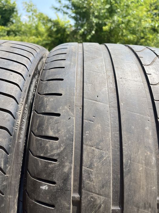 2 бр. летни гуми 305/30/20 Pirelli DOT 2617 4,5 mm