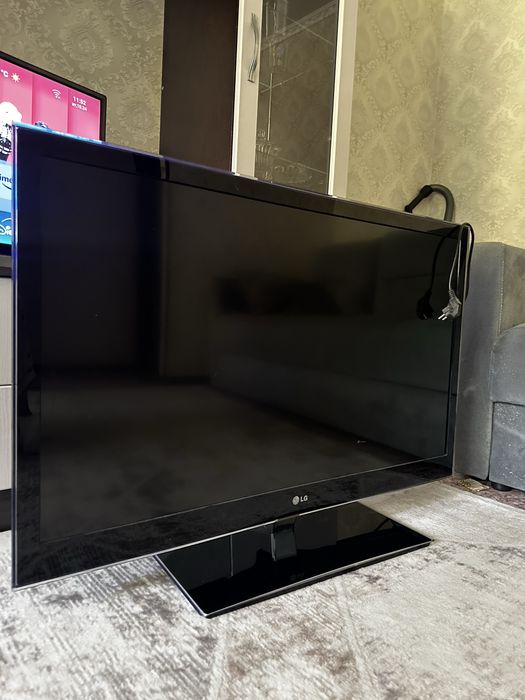 Срочно! Продам телевизор