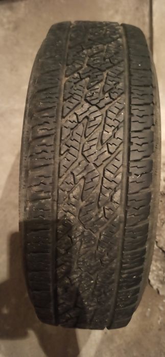 Продавам 4 гуми COMPETUS 205/70R 15