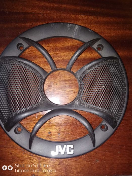 решётка на динамик