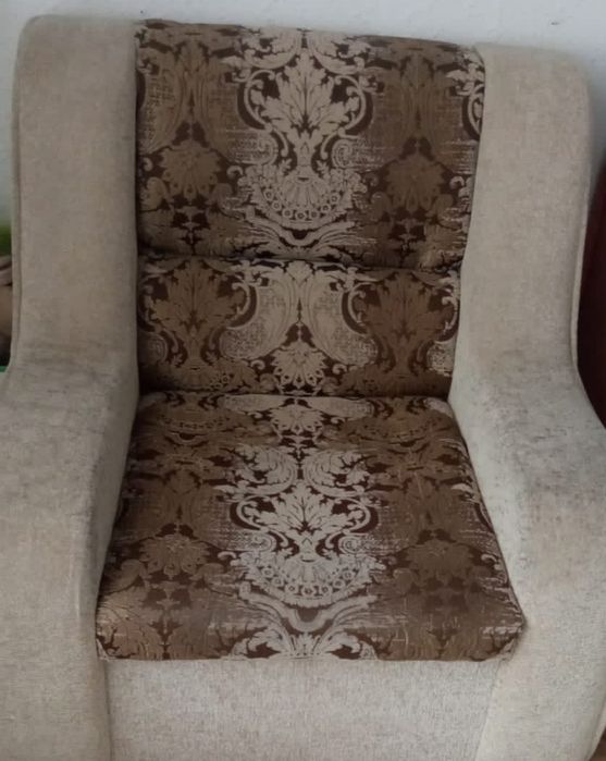 Диван уголок продам срочно