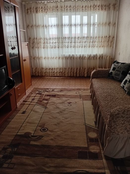 Сдаётся двух комнатная квартира