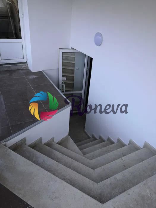 Продава се Заведение в Варна, Изгрев - 170 кв.м за 408 €/кв.м - Снимка #2