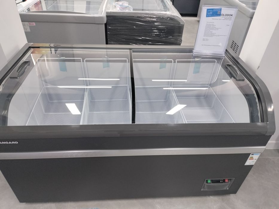 Холодильник под напитки