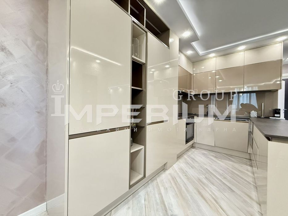 Двустаен обзаведен апартамент под наем кв. Бриз, гр. Варна ПАРКОМЯСТО