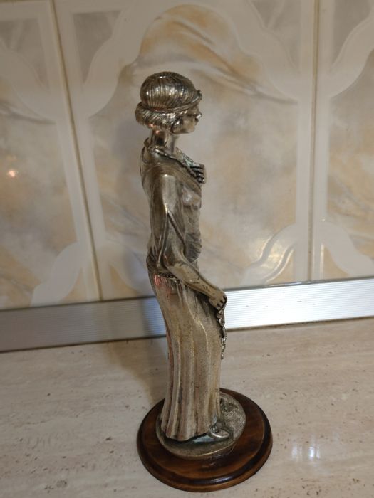 Statuie argintata 925 de colectie veche și cutie lemn argint bijuterii