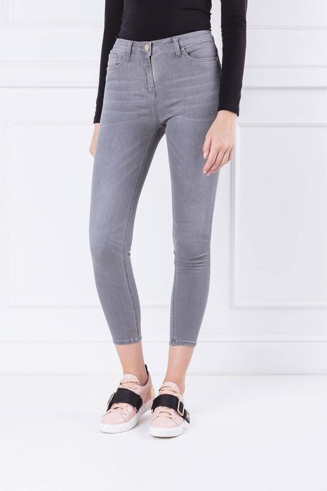 Блейзър и пола Patrizia Pepe, Elisabetta Franchi, Max Mara