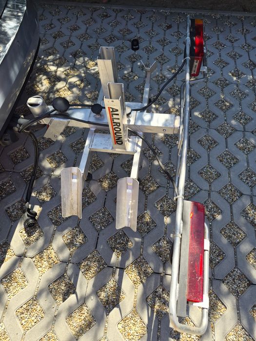 Suport 2 biciclete masina pt cîrlig aluminiu ALLROUND