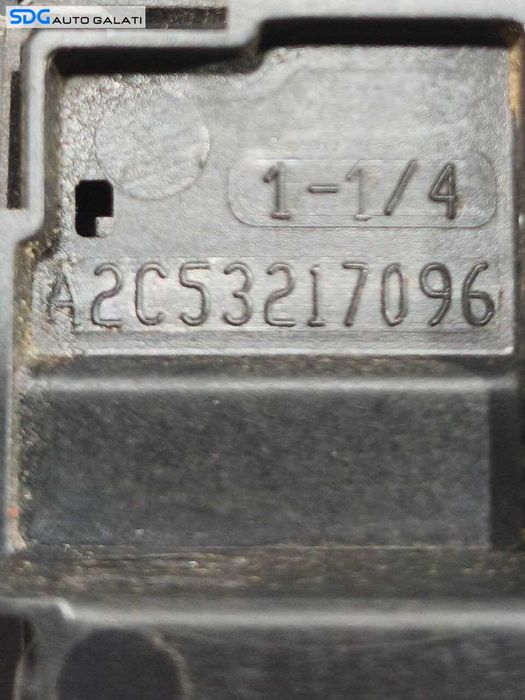 Gura Grila Aer Ventilatie Aerisire Bord Centrala Cititor Cartela Cheie Renault Scenic 3 2009 - 2016 Cod A2C53217096 [LR1456]