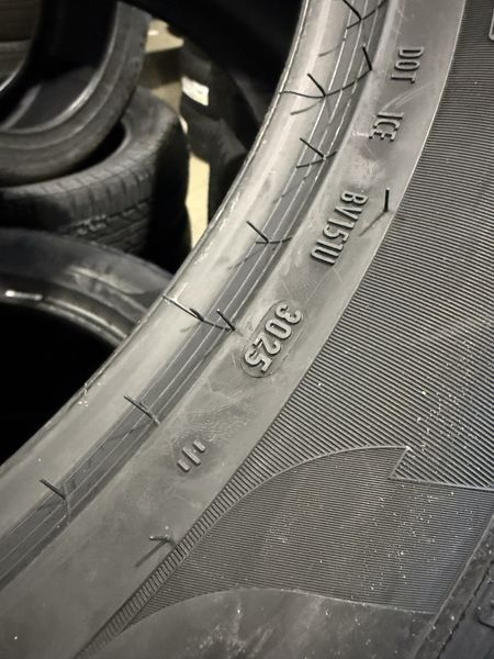325/40/22//285/45/22 PIRELLI Mercedes GLS