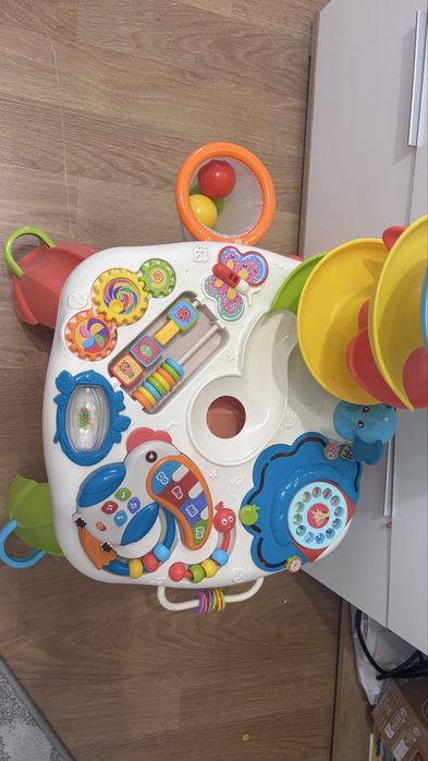 Masuta de joaca / activitati