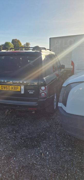 Range Rover 4.4TDV8 на части