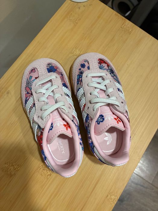 Бебешки / детски обувки Adidas samba летни