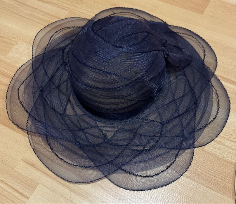 Palarie dama eleganta