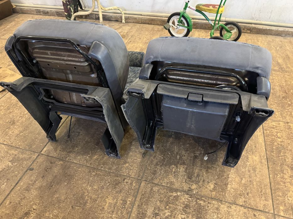 Продам сидение Toyota Ipsum 10