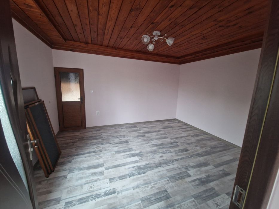 Продава се Къща в Тервел - 25 кв.м за 3600 €/кв.м - Снимка #13