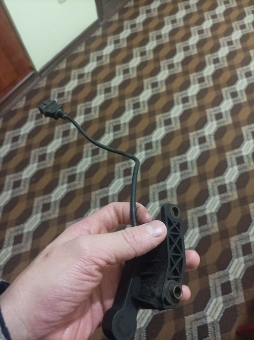 Lacetti 1.8 распредвал датчик