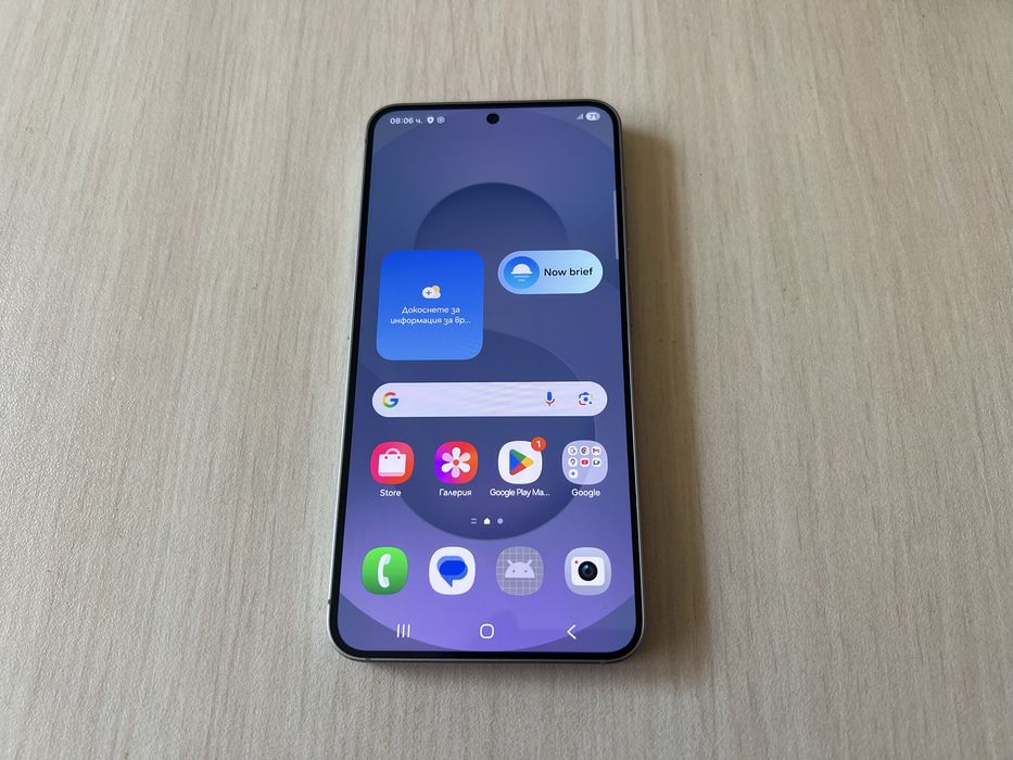 Продавам Samsung Galaxy S25 256/12GB