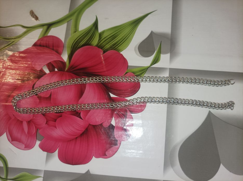 Продам серебро цепочка