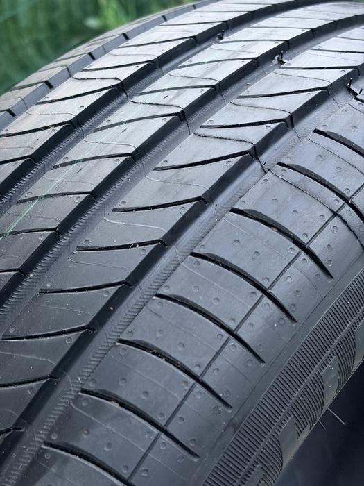 Set anvelope vara Michelin e-Primacy 205/55 R19 rulate 0km, DOT oct. 2025