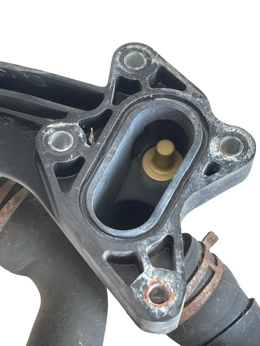 Conducte Apa Volkswagen Polo 9N_ 2001 - 2012 1.2I 03C121111B