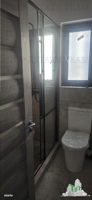 Bragadiru cart. Independentei Vanzare apartament 2 camere in vila curt