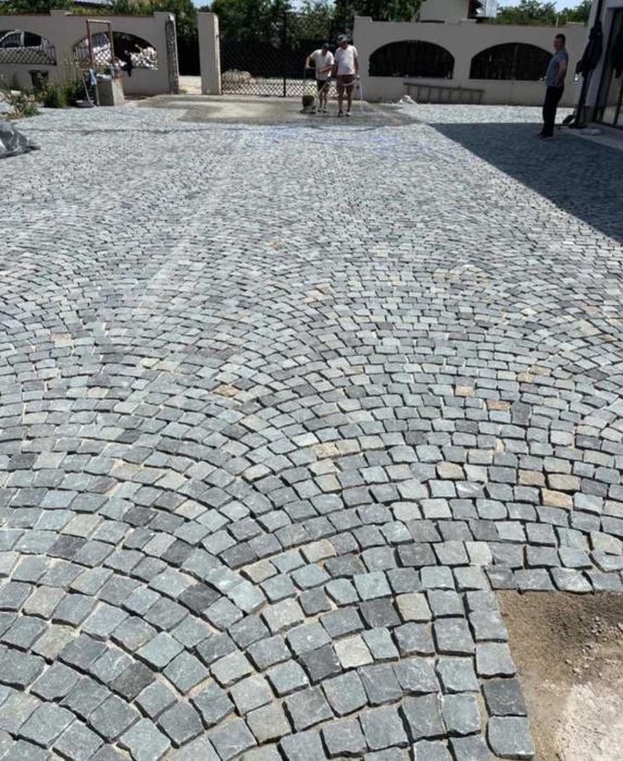 Vand si montez piatra cubica 100%