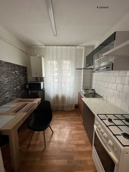 Apartament 4 Camere Manastur Zona Bucium (Academia de muzica)