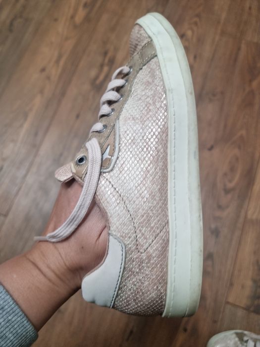 Pantofi marime 37 Tamaris