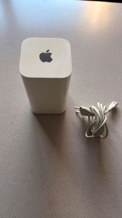 Рутер Apple AirPort  A1521 Extreme