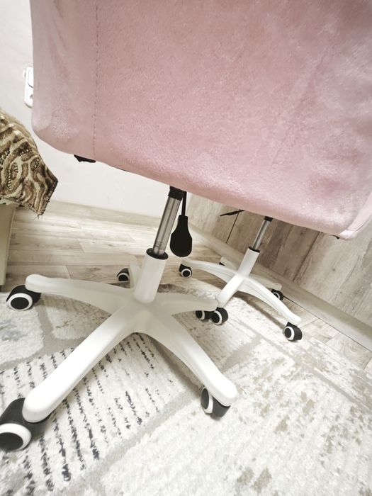 Стул- кресло    .