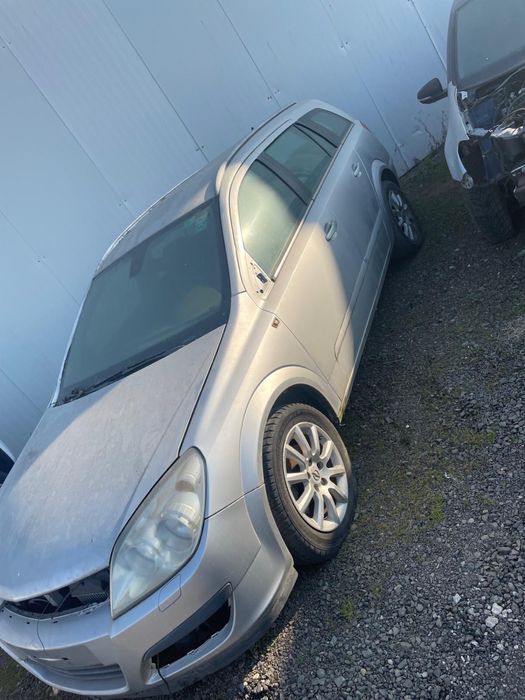 Opel Astra H 1,7 DTI inmatriculata nepornita de 5 ani