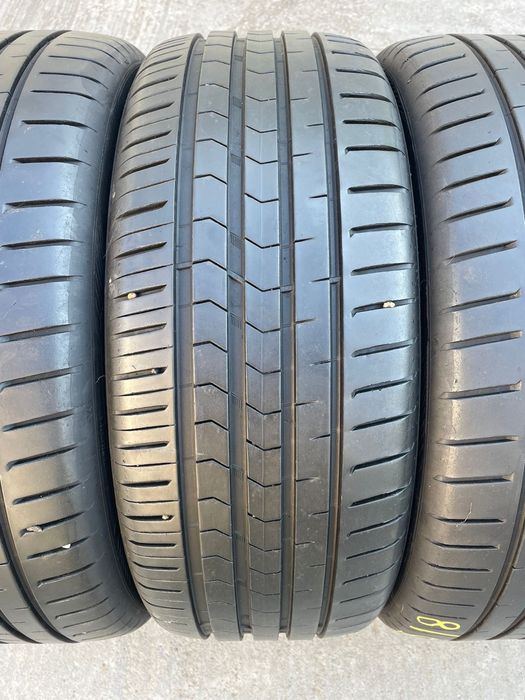 Set anvelope vara 215 45 18 vredestein