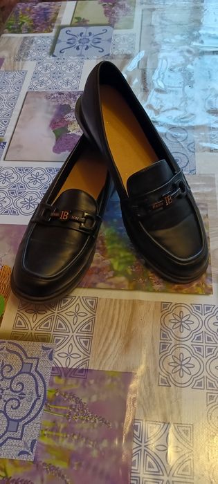 Лоферы женские раз. 40